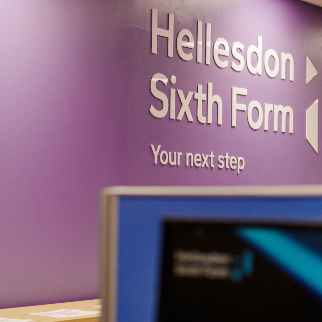 Hellesdon-Sixth-Form-Signage20